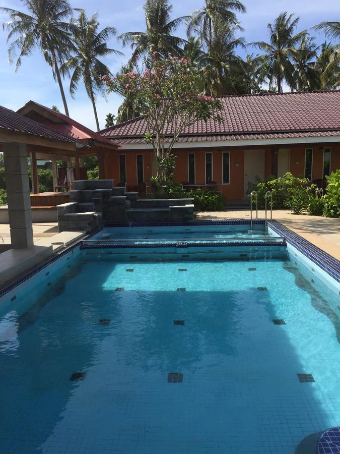 Chuu Pun Village Resort Pantai Cenang  Extérieur photo